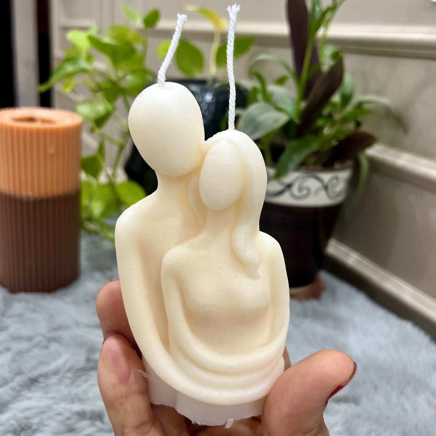 Couple Soy Wax Candle - Romantic Embrace Design